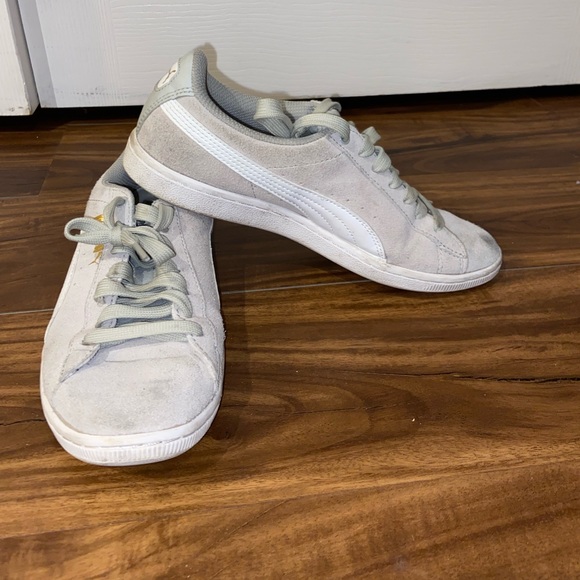 Puma Sneakers - Picture 2 of 6